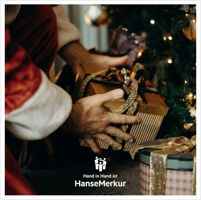 Ein zauberhaftes Weihnachtsfest wünsche ich🎅🏾🎄🌟
Herzlichen Dank an all meine Kunden/ innen für das Vertrauen und der Treue🙋🏽‍♂️🙌🏽
Möge eure Zeit mit Freude, Liebe, schönen Geschenken und unvergesslichen Momenten gefüllt sein🤓🎁❄️ 

#froheweihnachten #xmas #hansemerkur #versicherungen #handinhand #hansemerkurrheinland #vertrauen